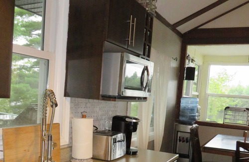 Parham Cottage | Fully Renovated Waterfront Cottage with Every Ammenity