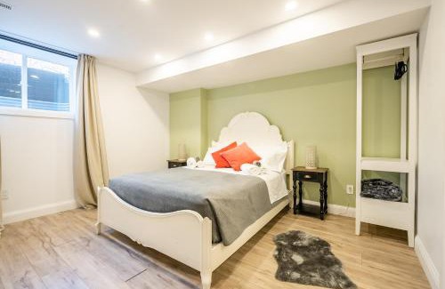 Cabbagetown South House | Gabby's Place Downtown Core