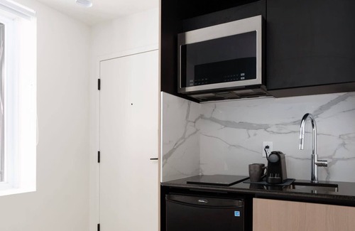 Gay Village Apartment | Getaway in the heart of Montreal!
