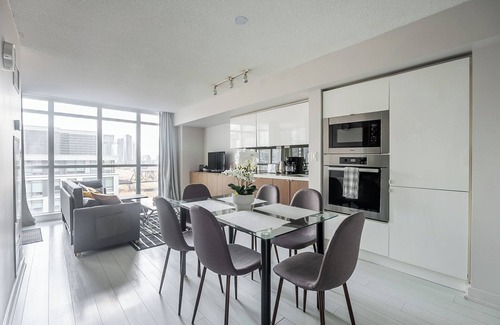 CityPlace Condo | GLOBALSTAY. Gorgeous 2Bedroom 2Bathroom Apartment with Balcony