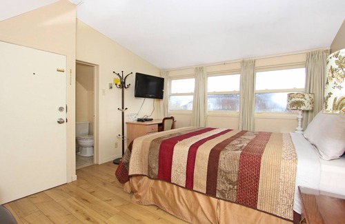 Downtown St. John's House | Gower Guest House