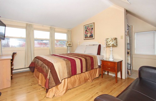 Downtown St. John's House | Gower Guest House