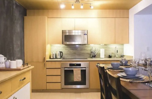 CityPlace Condo | Grand Suite