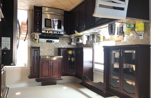 Riley Park House | Guest House Vancouver Convenient to Downtown