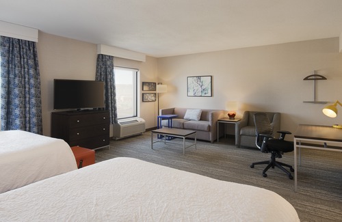 Dartmouth Hotel | Hampton Inn & Suites by Hilton Dartmouth - Halifax