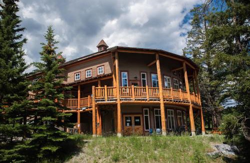 Banff Hostel | HI Banff Alpine Centre - Hostel