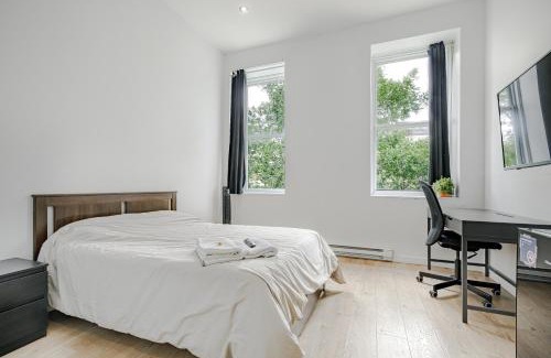 Maisonneuve House | HoMa Homestay Hotel by Olympic Stadium Montreal Auberge-Hostel