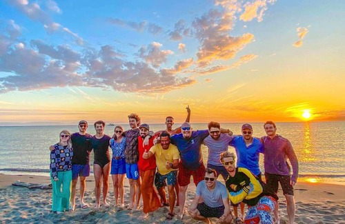 West Point Grey Hostel | Hostel ∙ 10 guests