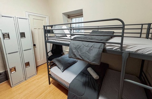 Fashion District Hostel | Hostel ∙ 8 guests