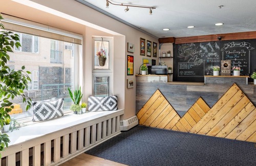 Banff Hostel | Hostel ∙ 8 guests