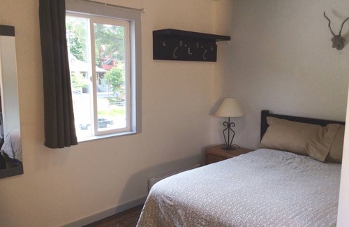 Whistler Creekside Hostel | Hostel ∙ 8 guests