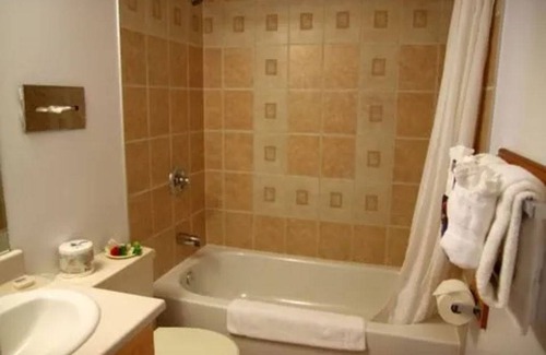 Canmore Hotel | Hotel ∙ 1 bedroom ∙ 4 guests
