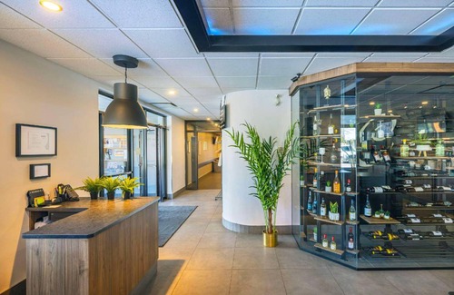 Deschambault-Grondines Hotel | Hotel ∙ 127 guests