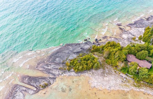 Northern Bruce Peninsula House | House ∙ 4 bedrooms ∙ 9 guests