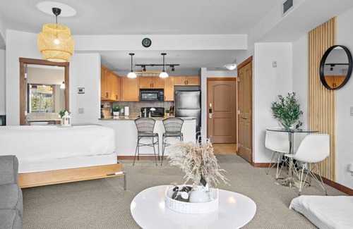 Canmore Condo | ⭐️InstantSuites-Romantic Mt. View Suite|Banff⭐️
