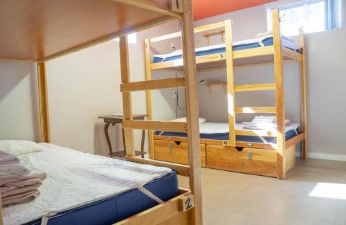 La Malbaie Hostel | La Secousse