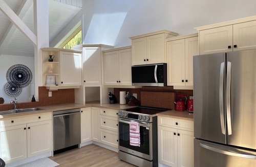 Blind Bay House | Lakefront Oasis, Private New Dock, Extensive Renovations, Sleeps 12!