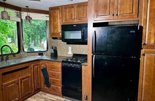 Parry Sound Other | Lakefront RV Cottage in Parry Sound #18