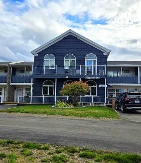 Cheticamp Hotel | Laurie's Inn