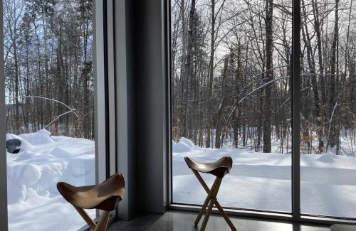 Chertsey Ski Chalet | Le Bois et Lumiere - In the heart of Nature