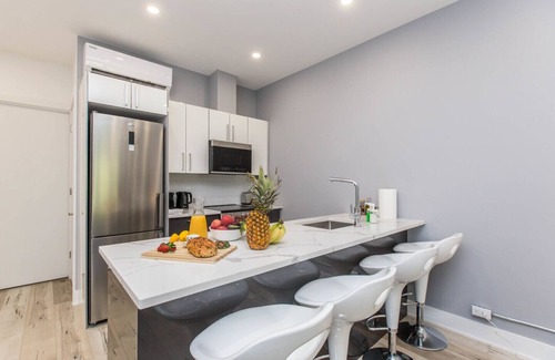 Mile End Condo | Lofts du Parc Lahaie - Mile End - Seductive Studio, Apt 301