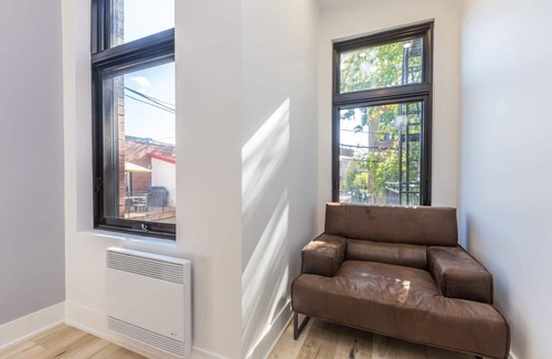 Mile End Condo | Lofts du Parc Lahaie - Mile End - Modern Luxury Studio Apt 204