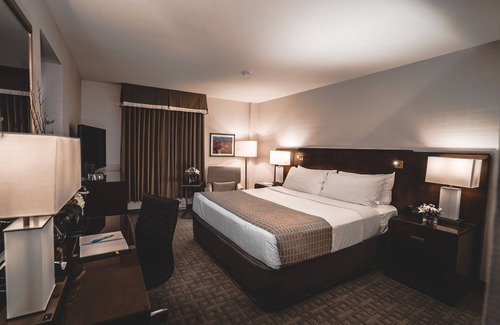 Byward Market - Parliament Hill Hotel | Lord Elgin Hotel
