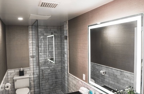 Byward Market - Parliament Hill Hotel | Lord Elgin Hotel