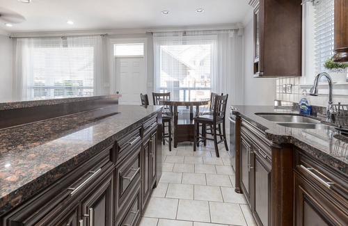 Southwest Gordon Estate House | Lovely 5BR House/AC/Up to 11 guests/Langley