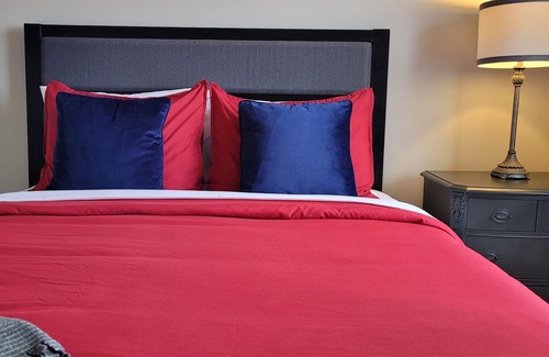 Halifax Apartment | Luxury 2 Bedroom Suite w/ Best View Of The City!