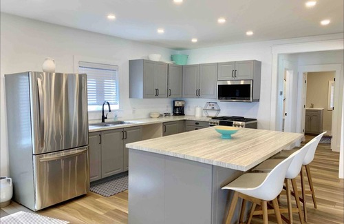 Crystal Beach House | Luxury Beachfront Vacation Home in Crystal Beach!