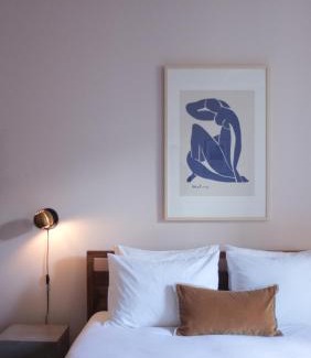 Old Montreal Apartment | Maison Saint-Vincent By Maisons & co