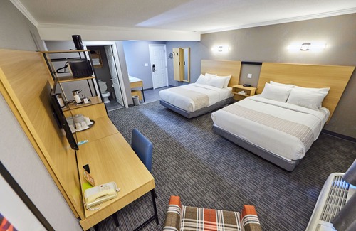 Jasper Hotel | Mount Robson Inn