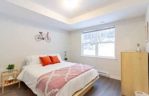 Saint John House | New 2BD Condo, UNB, Hospital, Golf, Patio Coffee