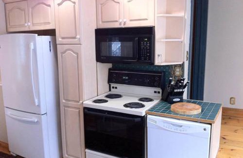 Brockville Hotel | Noble Waterfront Suites