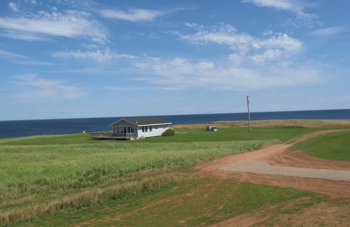 French River Cottage | Ocean Front Cottage with beautiful private beach and the lake of shining waters