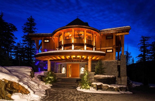 Whistler Creekside House | Panoramic Estate | Luxury Ski in-Ski Out Chalet in Kadenwood, Whistler.