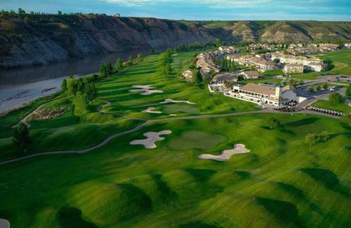 Lethbridge Apartment | Paradise Canyon Golf Resort - Signature Walkout Condo 380