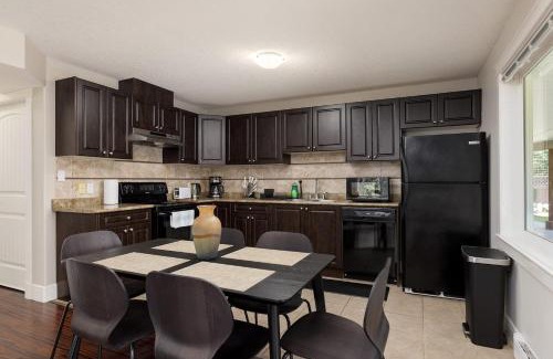 Regional District of Nanaimo House | Peaceful Spacious 2br Suite