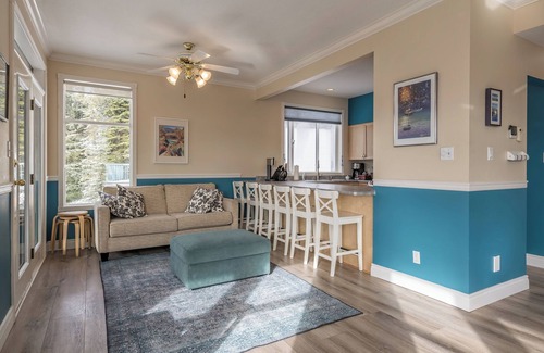 Silver Star Mountain House | Perfect Vacation Home for your Entire Family w/Private Hot Tub & Pet Friendly!