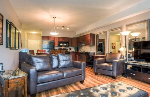 Quail Ridge Condo | Pinnacle Pointe Resort # 1405- 1Bedroom + Den -1Bath - 90 Day Min -