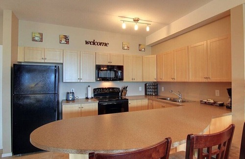 Quail Ridge Condo | Pinnacle Pointe Resort # 2320- 2Bedroom-2Bath - 90 Day Min -