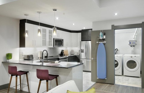 North End Apartment | Point North Suites