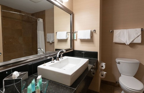Golden Hotel | Prestige Inn Golden