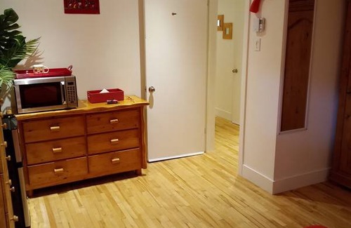 Sainte-Foy-Sillery-Cap-Rouge Resort | Private room ∙ 1 guest