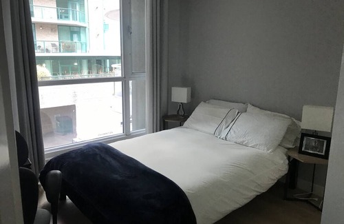 Downtown Calgary Resort | Private room ∙ 1 guest