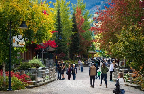 Whistler Village Condo | Private Hot Tub! Spacious condo view of mountains | full kitchen, free parking