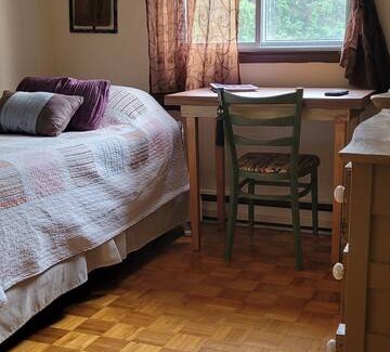 Laval-des-Rapides Resort | Private room ∙ 1 guest