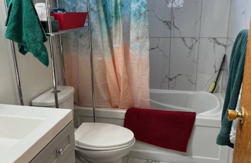 Banff Trail Resort | Private room ∙ 1 guest