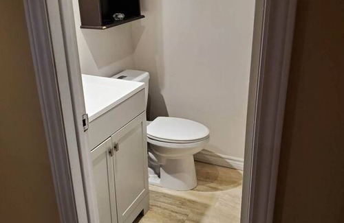 Bowmanville Resort | Private room ∙ 1 guest